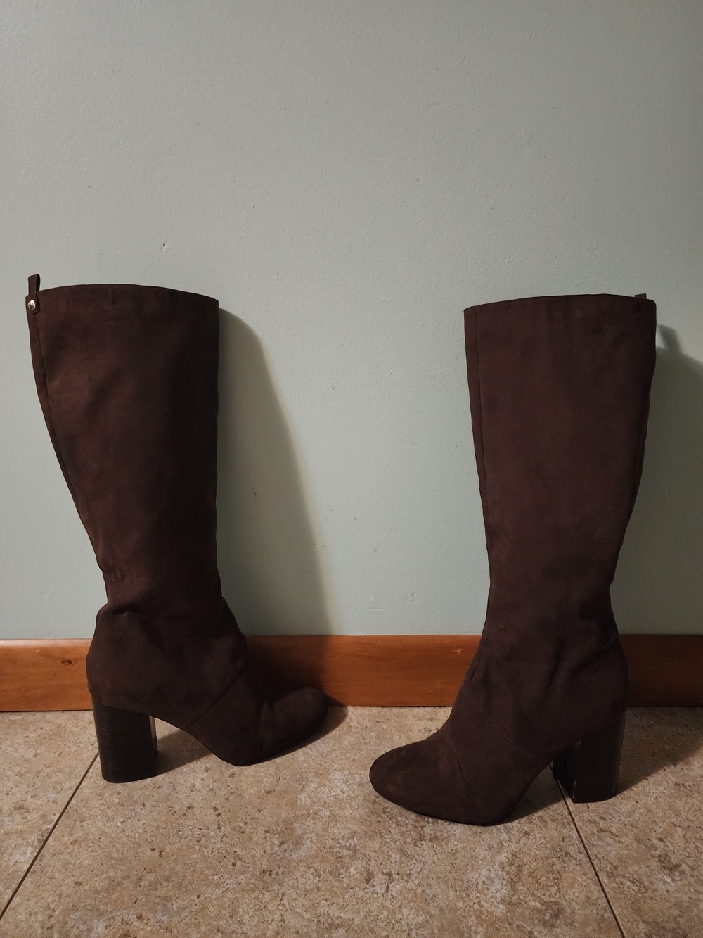 Reaction Kenneth Cole Dark Brown Suede Knee Boots with Block Heel